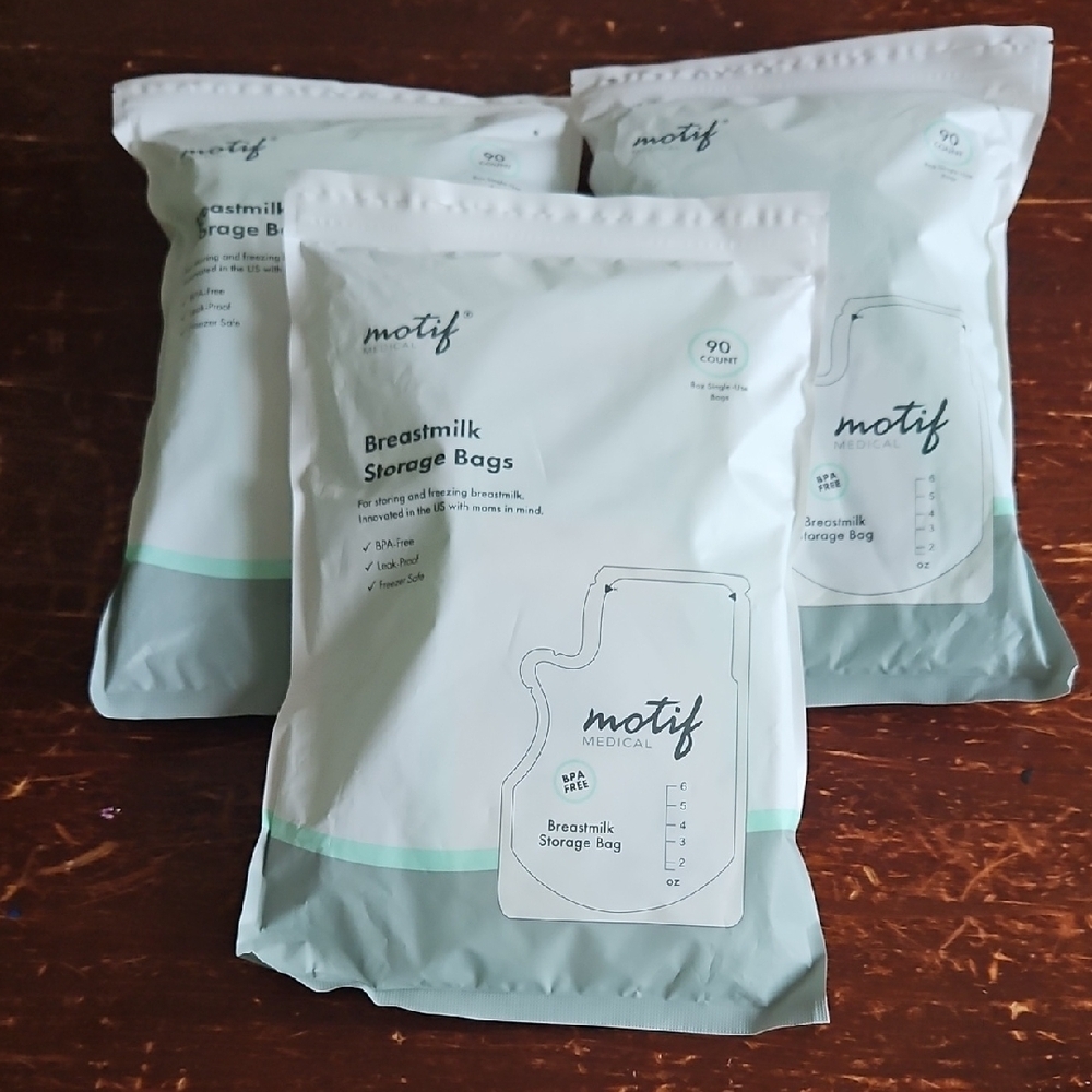 Motif Breastmilk Storage Bags